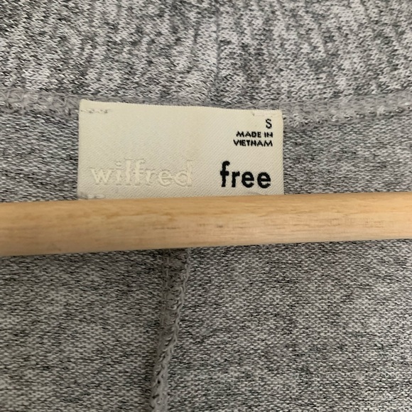 Aritizia Wilfred Free Zlata Sweater (Long) - Picture 4 of 6